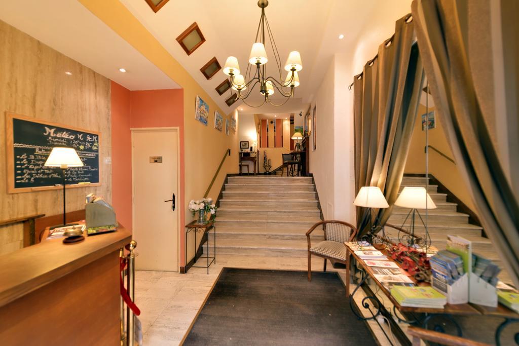 Logis Hotel Orly Alès Екстериор снимка