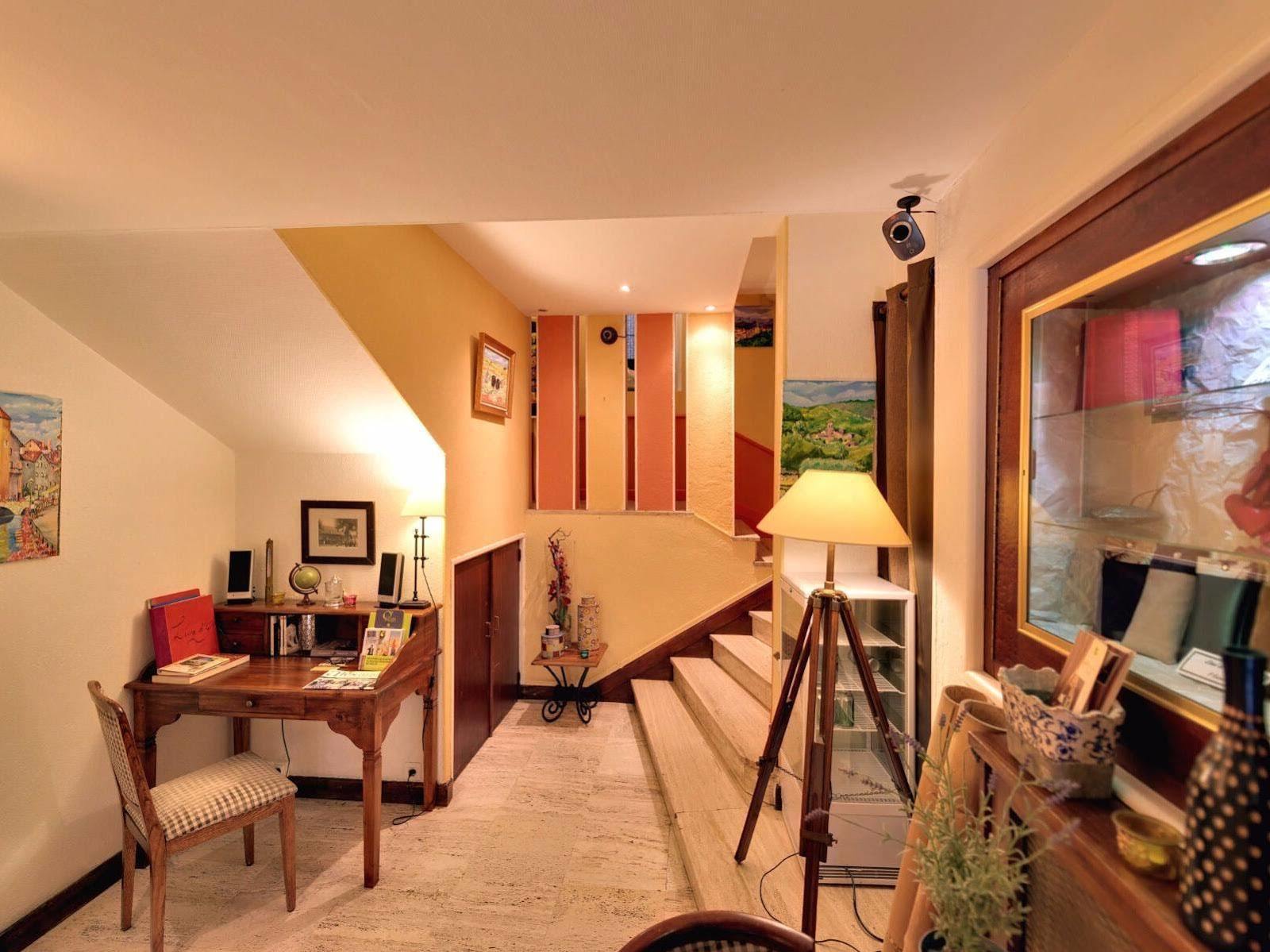 Logis Hotel Orly Alès Екстериор снимка