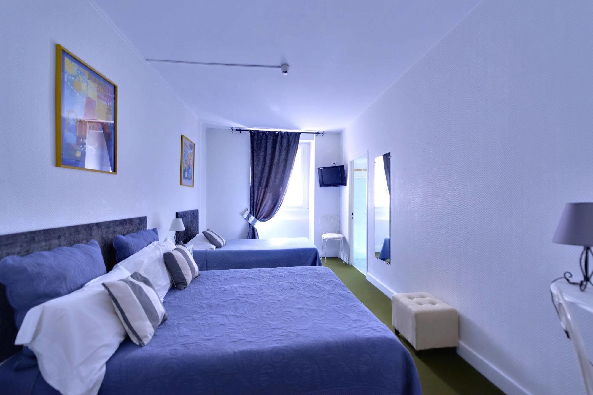 Logis Hotel Orly Alès Екстериор снимка